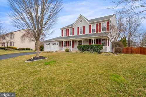 15597 Blyth Ct, Woodbridge, VA 22193-1039