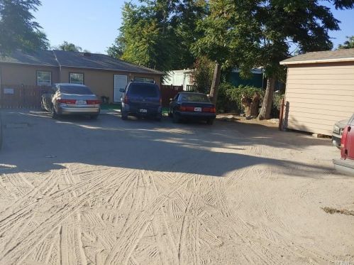 3587 Wallace St, Riverside CA  92509-4639 exterior