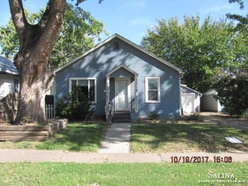 717 Sheridan St, Mentor, KS 67401-4724