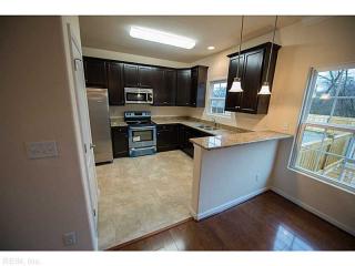 1164 Commerce Ave, Chesapeake, VA 23324-3306