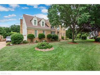 147 Brandywine Dr, Yorktown, VA 23692-2803
