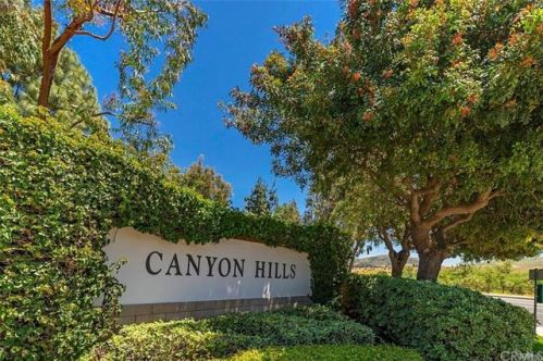 120 Cross Creek Rd, Orange CA  92869-5815 exterior