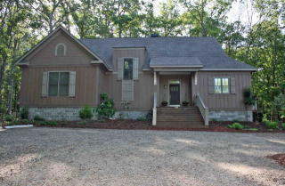 245 Hanover Dr, Bogart, GA 30622-6700