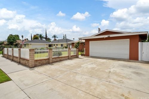 10462 Hole Ave, Riverside CA  92505-1620 exterior