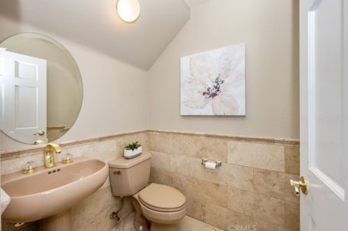 8079 Golden Star Ave, Riverside CA  92506-5710 exterior