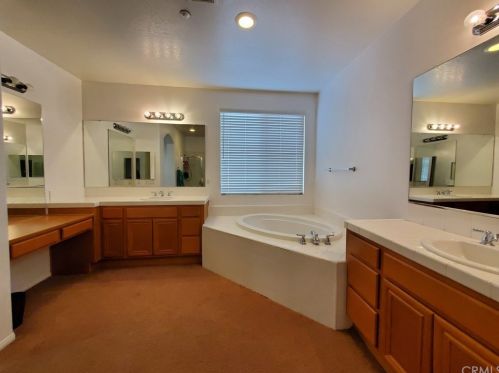 9464 Calico Trl, Riverside CA  92508-6836 exterior