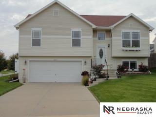 14504 Grebe St, Bennington, NE 68007-1225