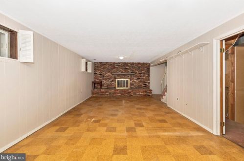 13216 Dauphine St, Silver Spring MD 20906-5211 exterior