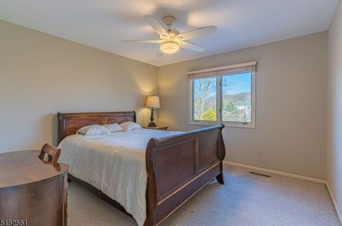 4 Theodore Dr, Dover NJ  07869-1913 exterior