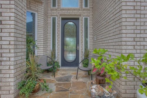 53 Harbour Pt Cir, Fort Worth TX  76179-3256 exterior