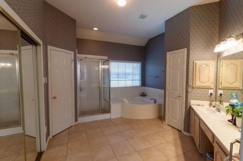 7567 Arcadia Trl, Fort Worth TX  76137-3577 exterior