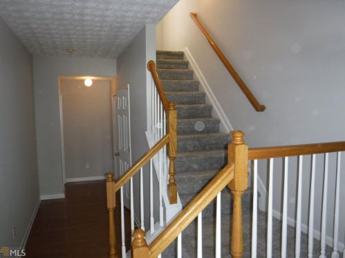 758 Celeste Ln, Atlanta GA  30331-8606 exterior