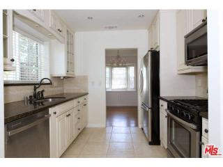 3103 Oakhurst Ave, Los Angeles CA  90034-2823 exterior