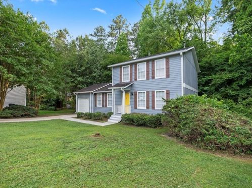 440 Kimberly Forest Way, Atlanta GA  30349-8428 exterior