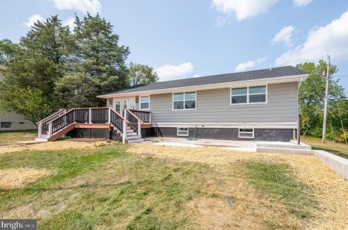 201 Pointfield Dr, Harpers Ferry WV 25425-5173 exterior