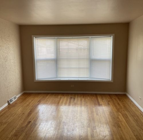 16356 Ashland Ave, Dixmoor, IL