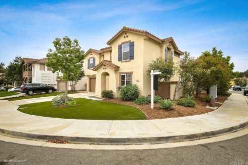 1121 Chimney Flats Ln, Chula Vista, CA 91915-1530