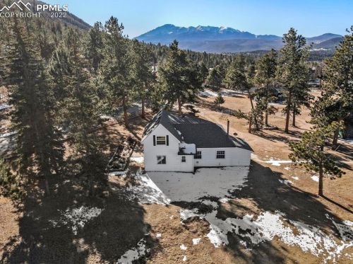 2320 Rampart Range Rd, Woodland Park CO 80863-9309 exterior