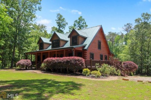 200 Twin Oaks Dr, Hampton, GA 30228-2714