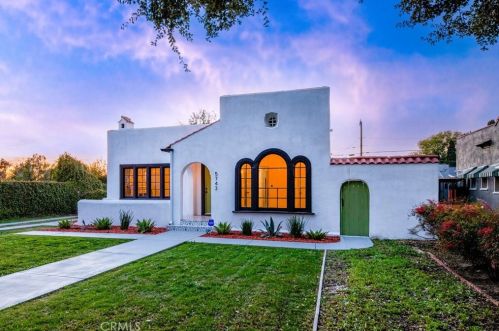 5743 Magnolia Ave, Riverside, CA 92506-1824