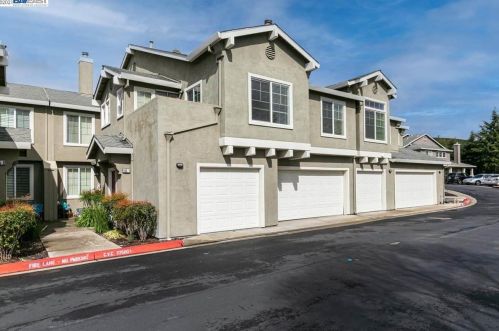 145 Wildrose Cmn, Livermore, CA 94551-7678