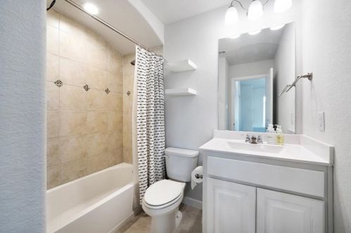 9137 Stone Mill Ln, Fort Worth TX  76179-8119 exterior