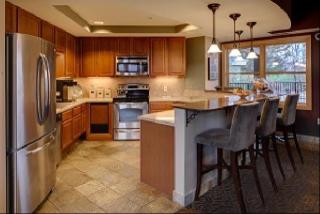 4776 Centerville Rd, Saint Paul MN  55127-2328 exterior