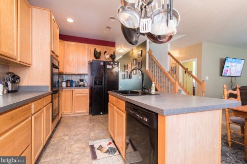 479 Prospect Hl Blvd, Charles Town WV 25414-5498 exterior