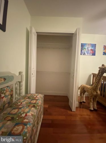 2817 13 St, Philadelphia PA  19133-1208 exterior