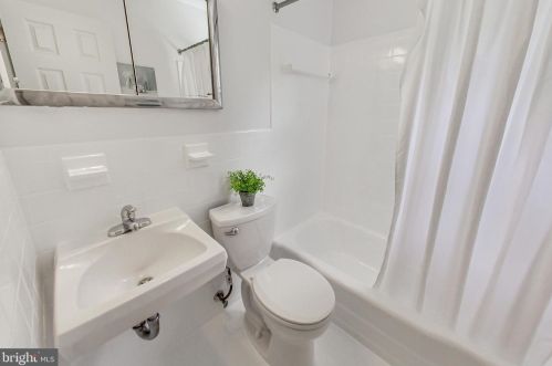 2115 Seminary Rd, Silver Spring MD 20910-1354 exterior