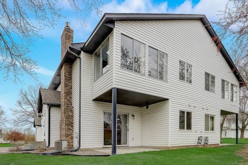 3727 Gershwin Ln, Saint Paul MN  55128-2944 exterior