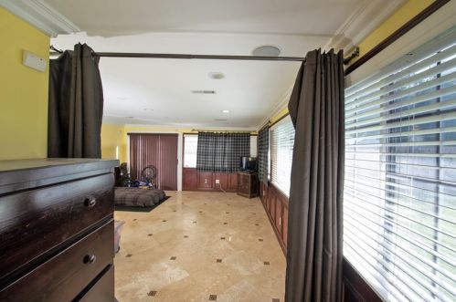 501 West St, Anaheim, CA 92801-5951