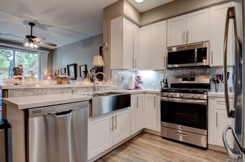 8476 Durango Way, Anaheim CA  92808-2382 exterior