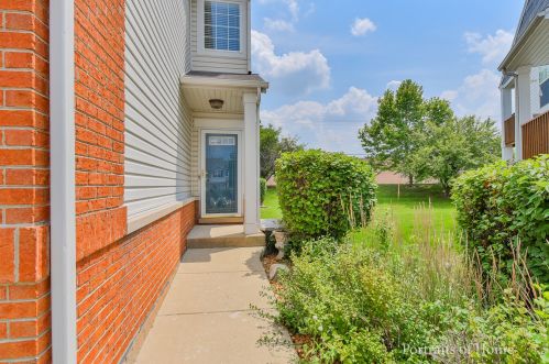 16737 Hazelwood Dr, Plainfield, IL 60586-5854