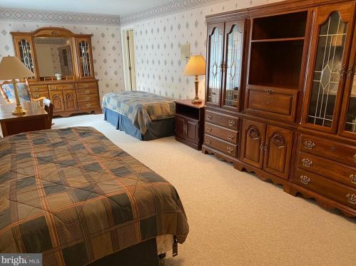 1407 Mahantongo St, Primrose PA 17901-3307 exterior