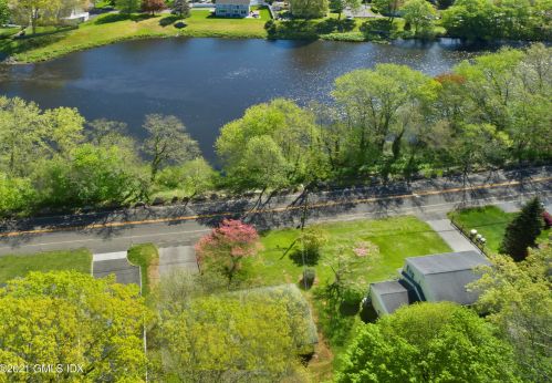 56 Caroline Pl, Greenwich, CT 06831-4932