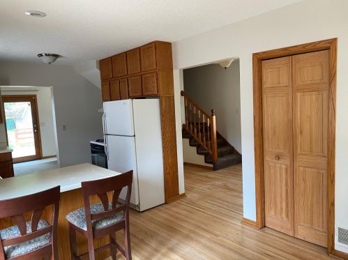 4357 Unity Ave, Minneapolis, MN 55422-1208