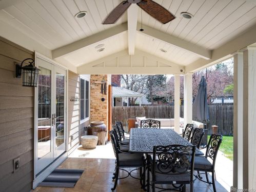 7525 Jasmine Ct, Englewood CO 80112-1033 exterior