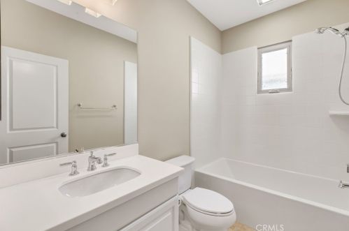 81 Kimbal, Irvine CA  92620 exterior