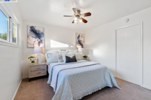 1381 Marybelle Ave, San Leandro CA 94577-2319 exterior