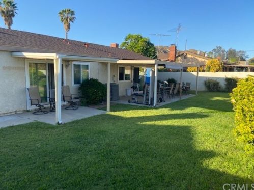 10374 Palmento Dr, Riverside, CA 92505-1528