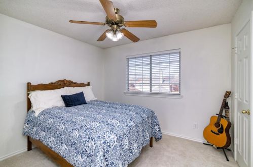 2111 Daniel Way, Carrollton TX 75006-1666 exterior