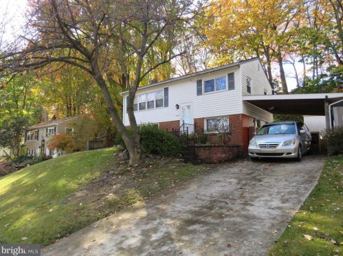 13422 Pinetree Dr, Woodbridge, VA 22191-1842