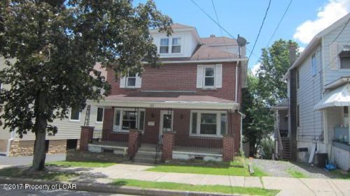 111 Green St, West Nanticoke, PA 18634-2401