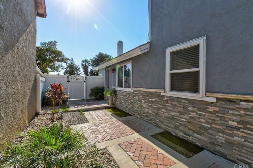 658 Quince Ave, Rialto, CA 92376-4773