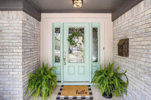 6458 Crestmore Rd, Fort Worth, TX 76116-7323