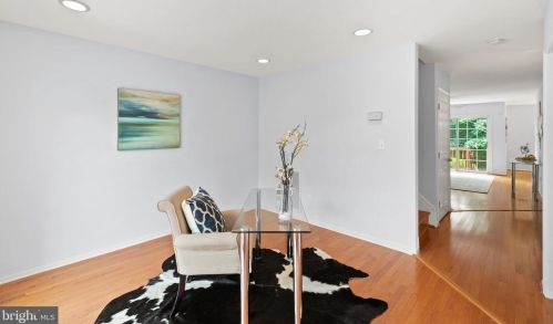 5 Garfield Way, Princeton NJ  08540-1669 exterior