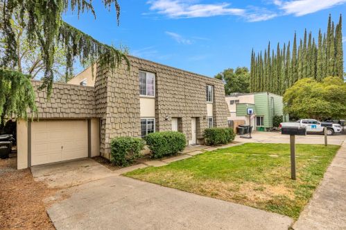 7856 Olympic Way, Fair Oaks, CA 95628-4843