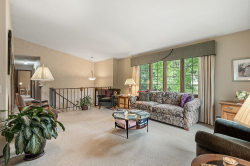 3393 Chandler Rd, Saint Paul MN  55126-3913 exterior