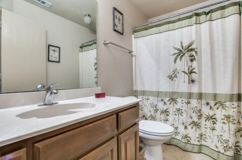 6912 Legato Ln, Fort Worth TX  76134-3727 exterior